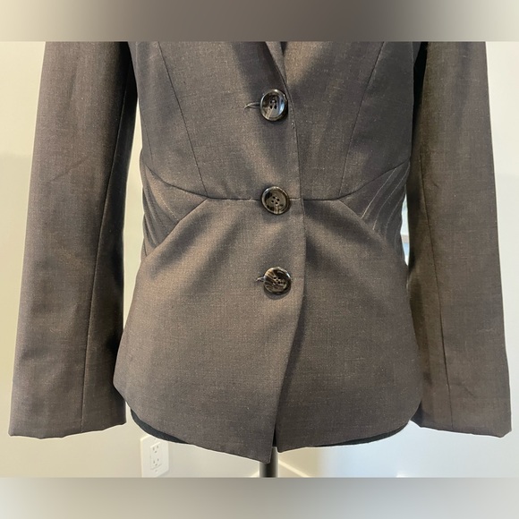 Le Chateau Charcoal Women's Tailored Wool Blazer EUC - Picture 7 of 15